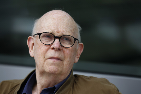 팝아티스트 클라스 올든버그[AP=연합뉴스 자료사진]